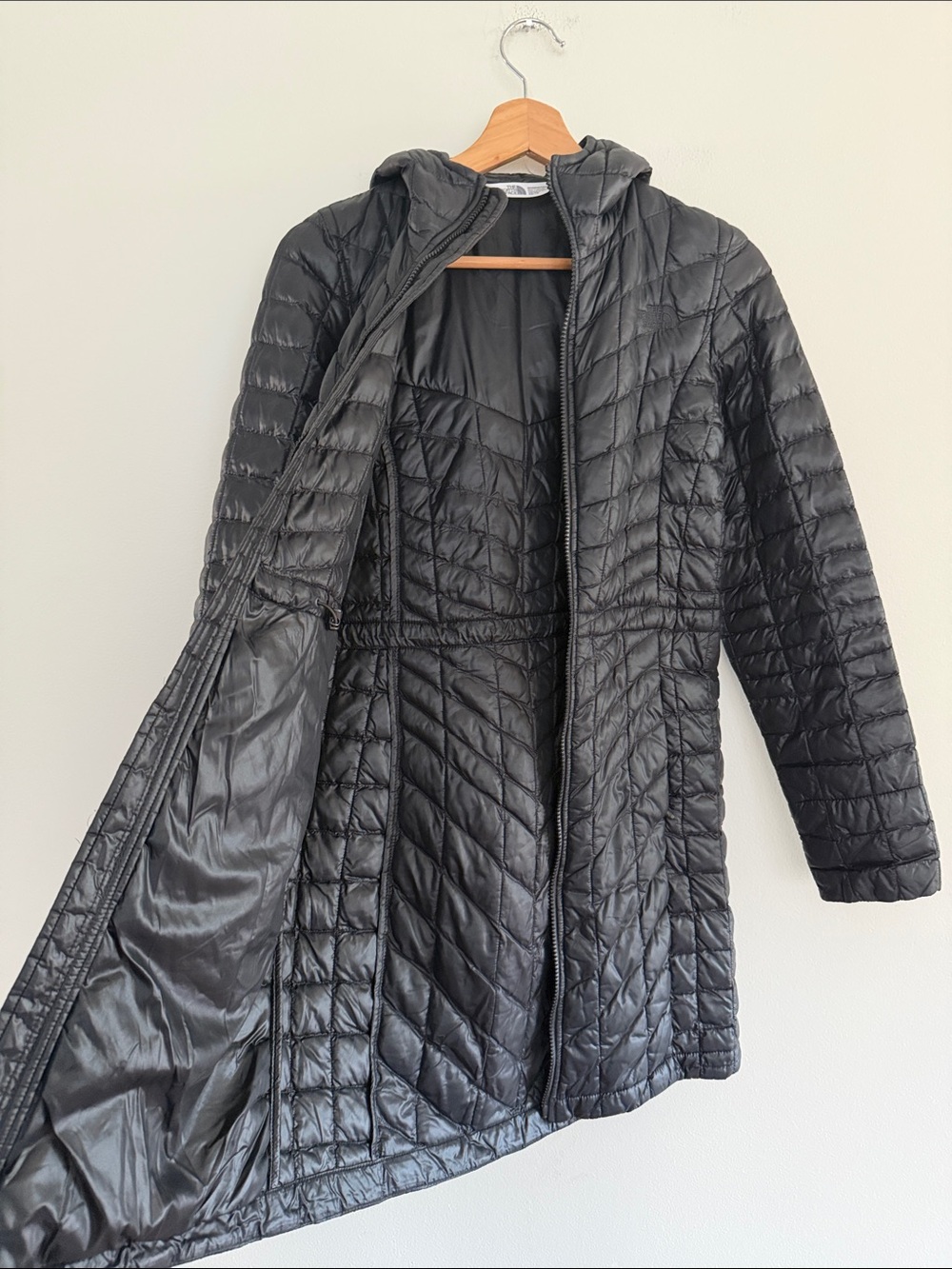 The North Face ThermoBall™ Eco Parka / Hooded Jacket - Picture 8 of 10